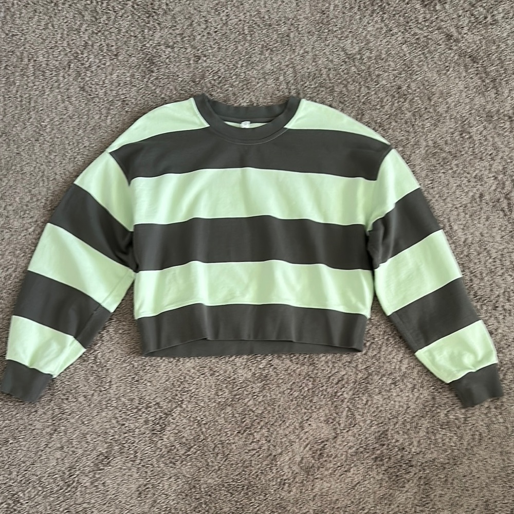 lululemon athletica Green and Gray Striped Sweatshirt - Picture 6 of 12